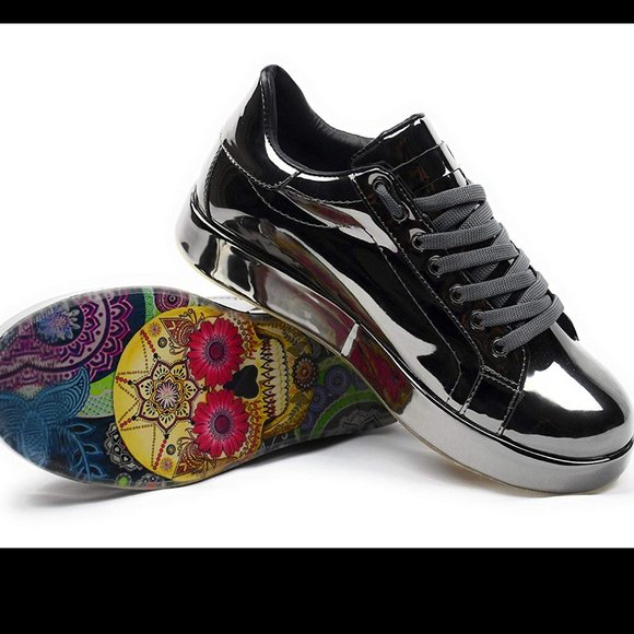 Women's Patent Leather Stylish Fashion Sneakers - Picture 8 of 8